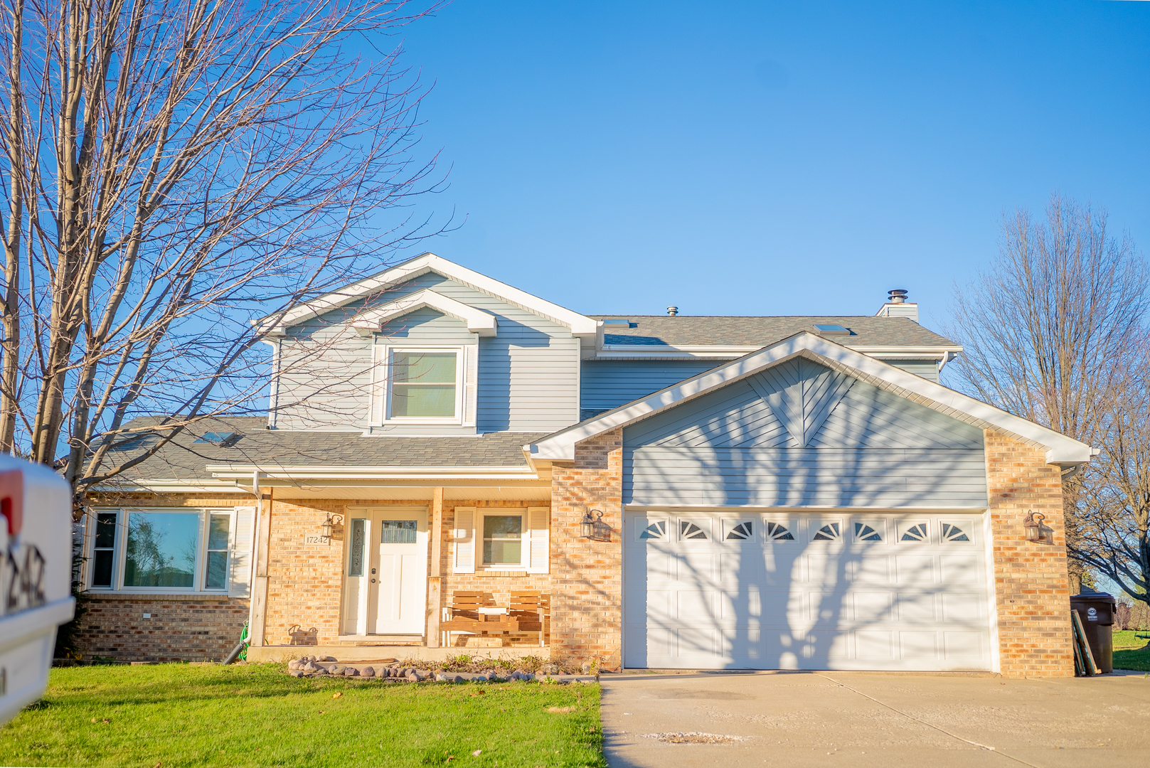 17242 W Rich Court Property Photo