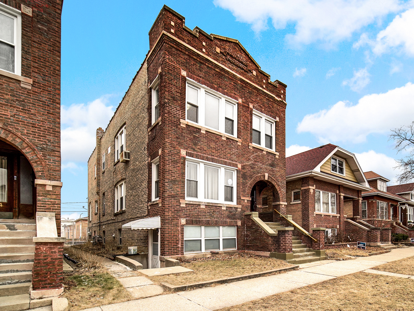 Lincoln Middle School Real Estate Listings Main Image