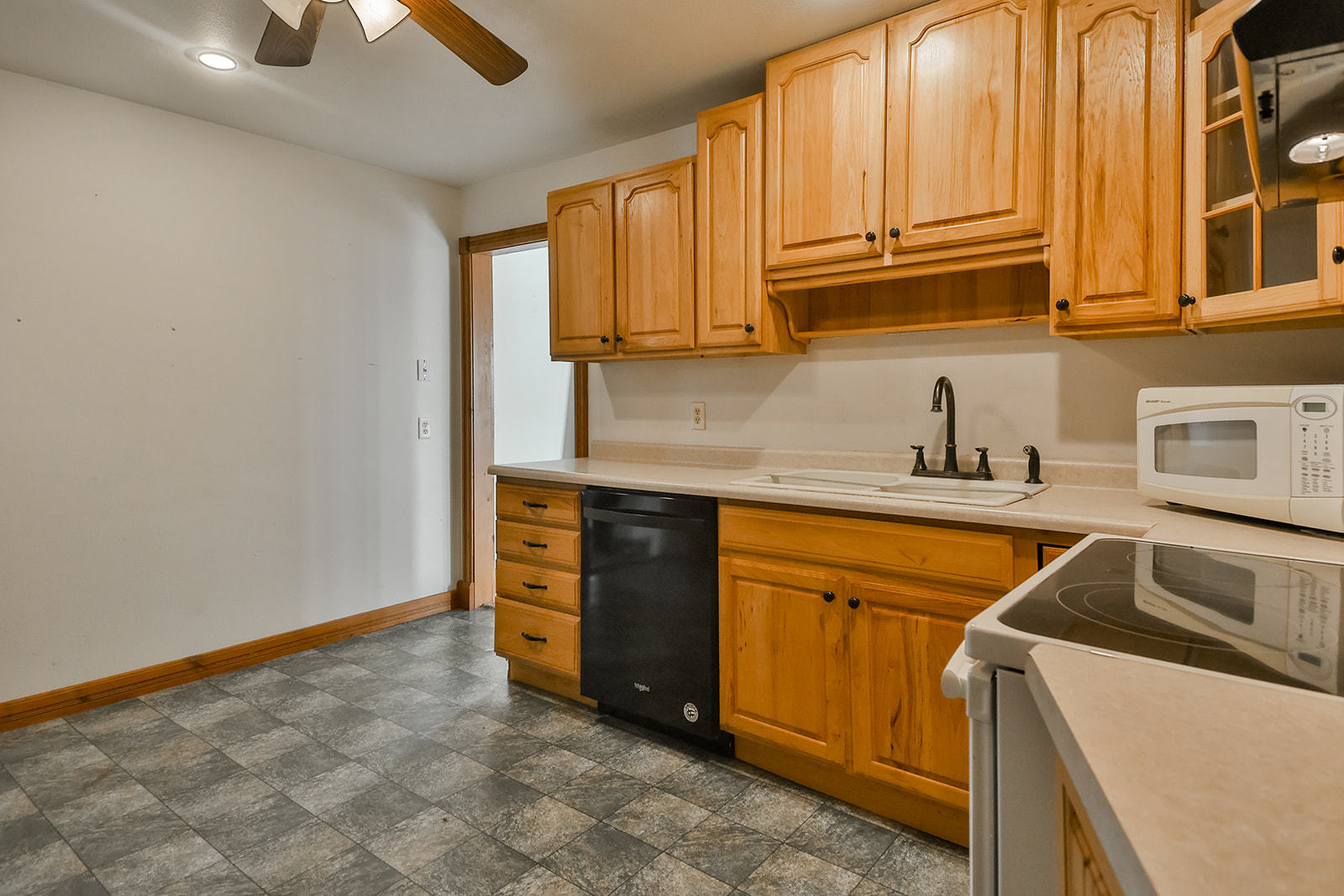 18968 Hurd Road Property Photo 21