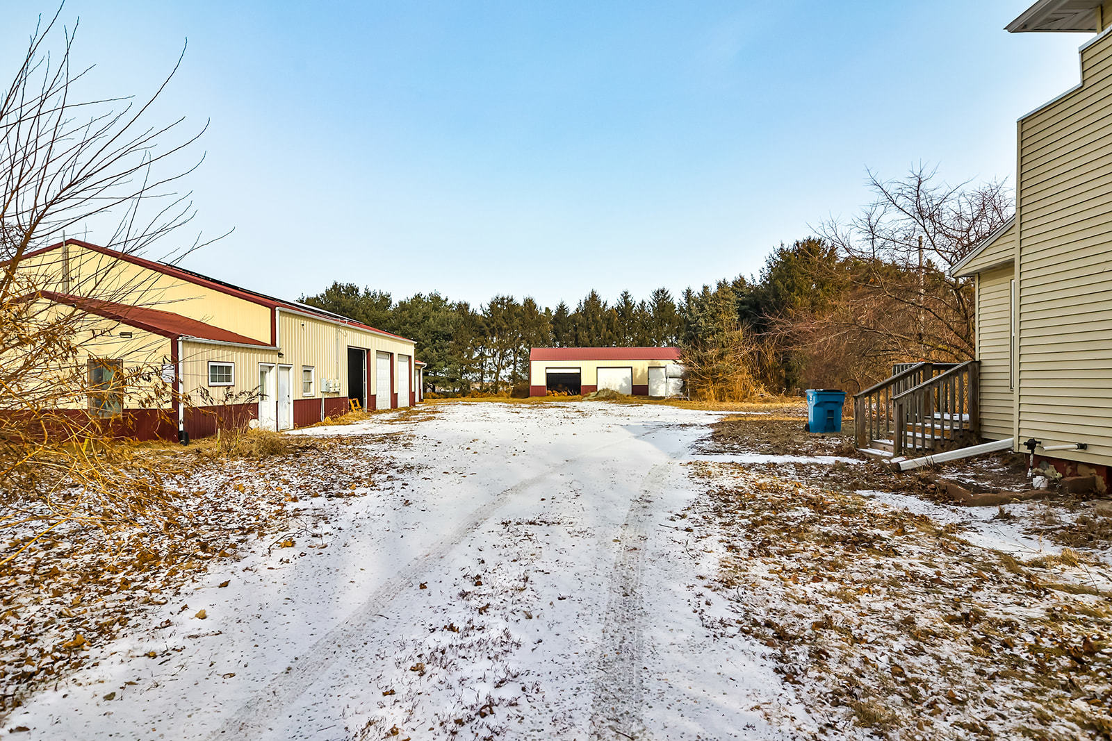 18968 Hurd Road Property Photo 32