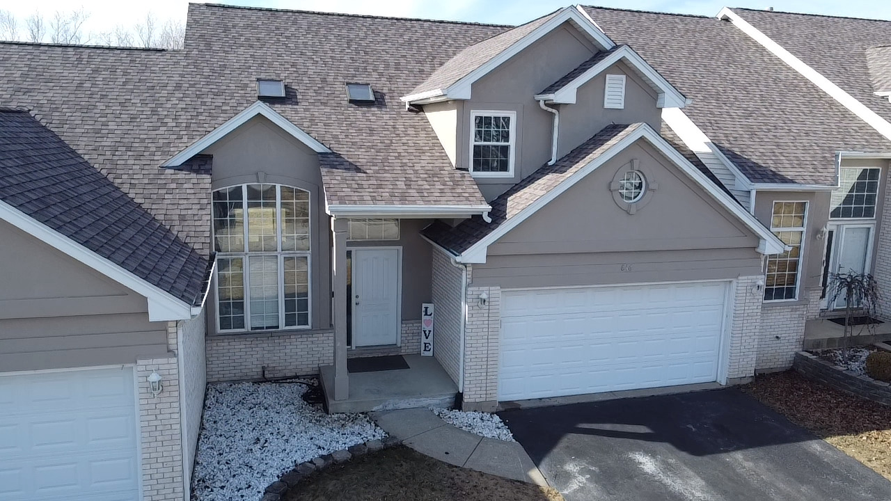 646 Aspen Drive Property Photo 2