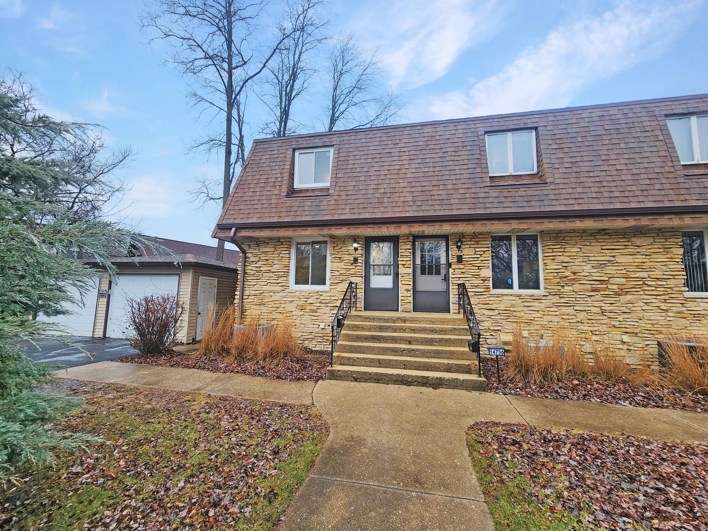 14738 S Penn Road 14738 Property Photo
