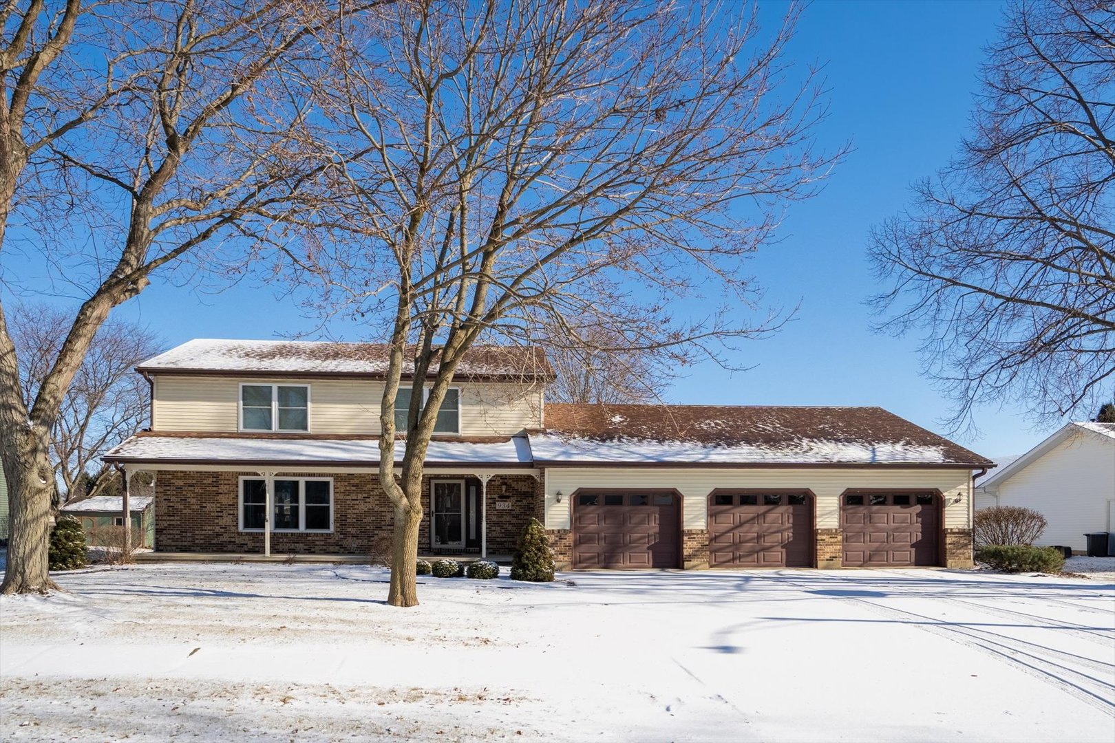 934 Karen Road Property Photo