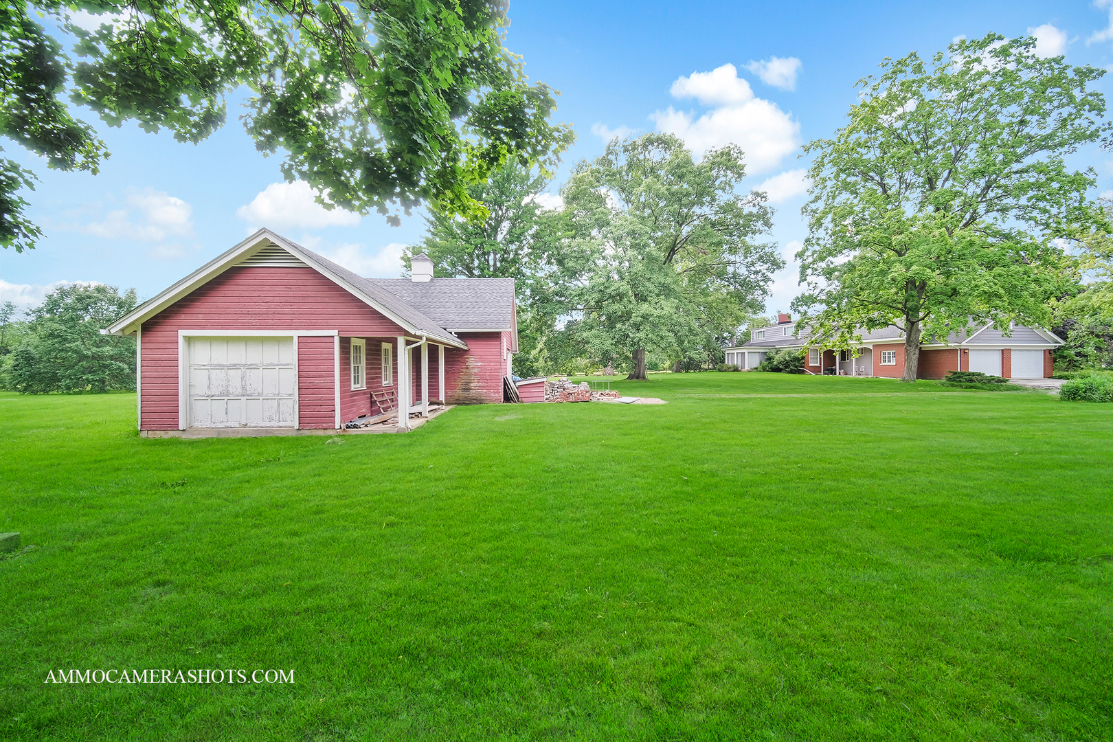 116 E Farnham Ln Property Photo 22