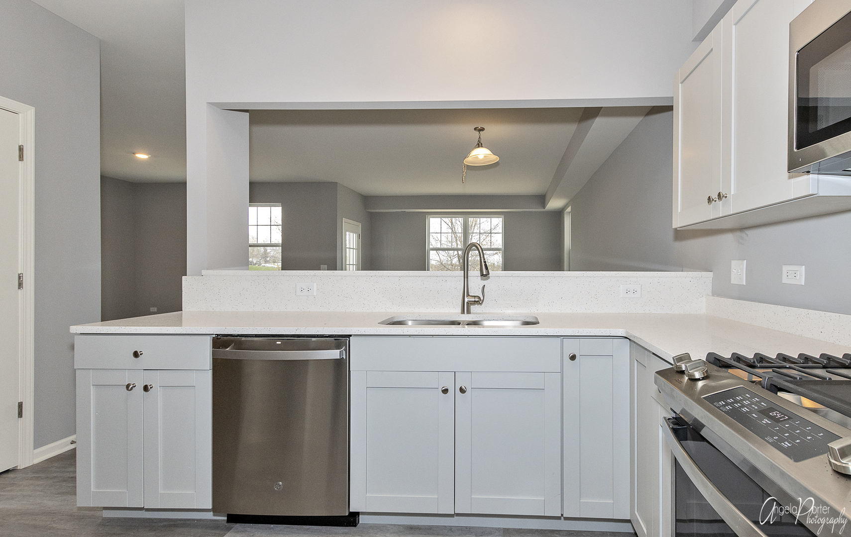 3919 Monica Lane 5 Property Photo 5