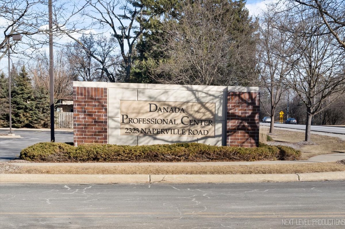2323 Naperville Rd Property Photo 16
