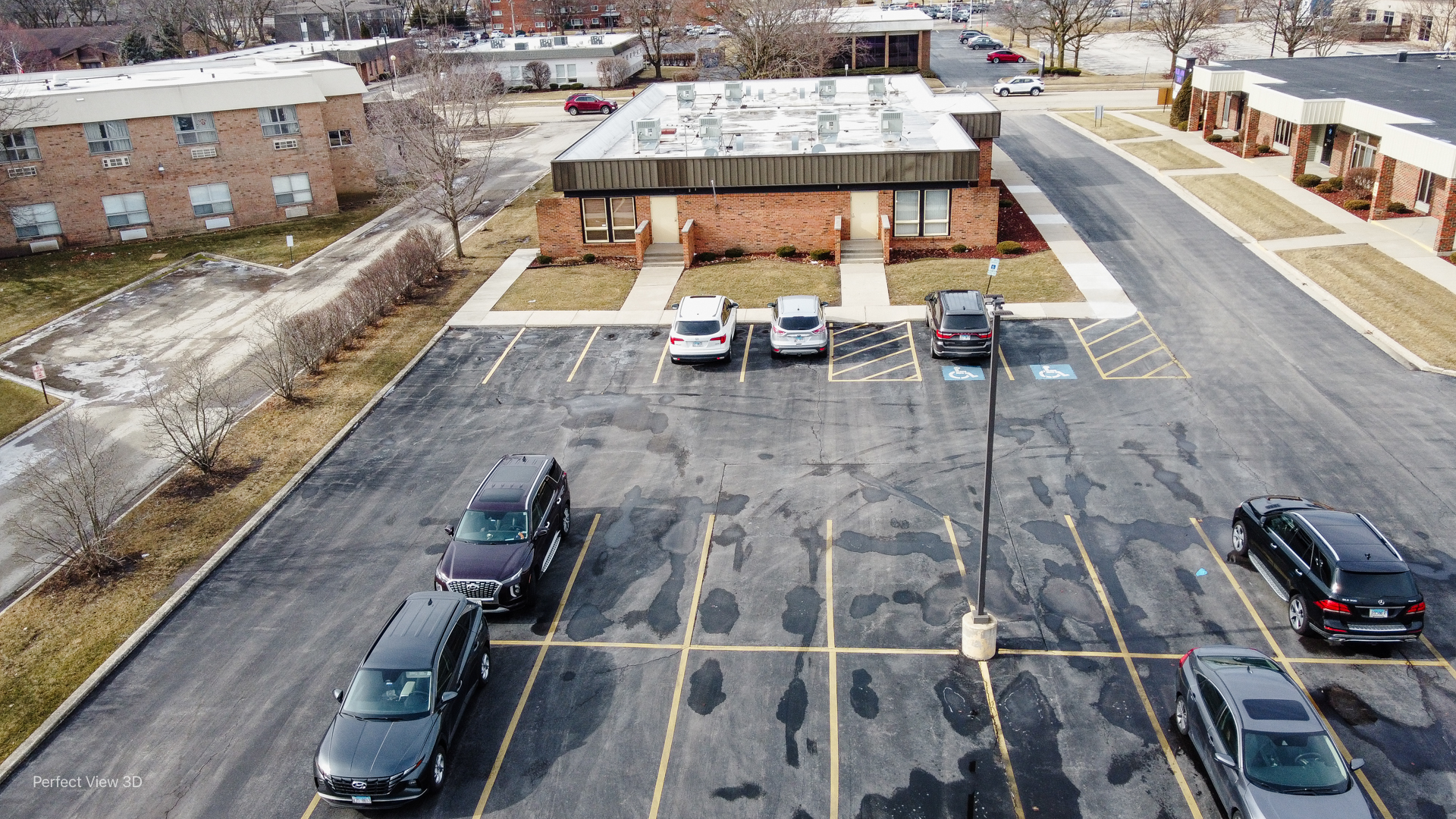 300 N Hammes Avenue C Property Photo 4