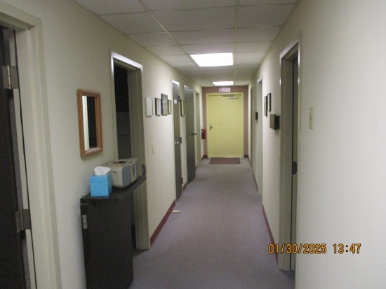 300 N Hammes Avenue C Property Photo 11