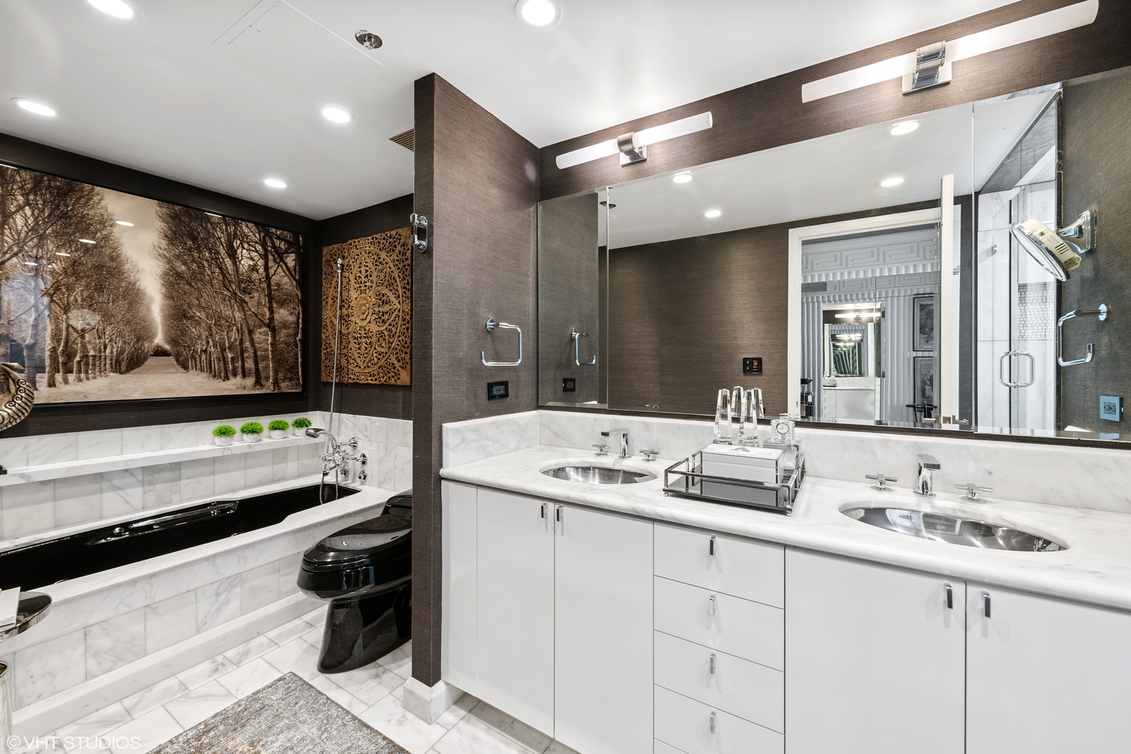 161 E Chicago Avenue 53h Property Photo 27