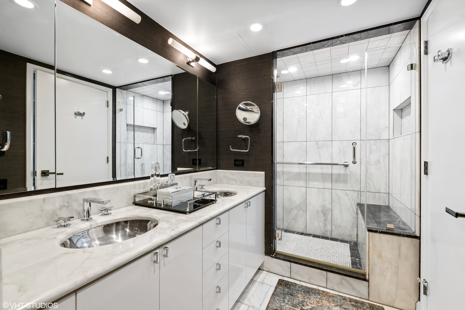 161 E Chicago Avenue 53h Property Photo 28