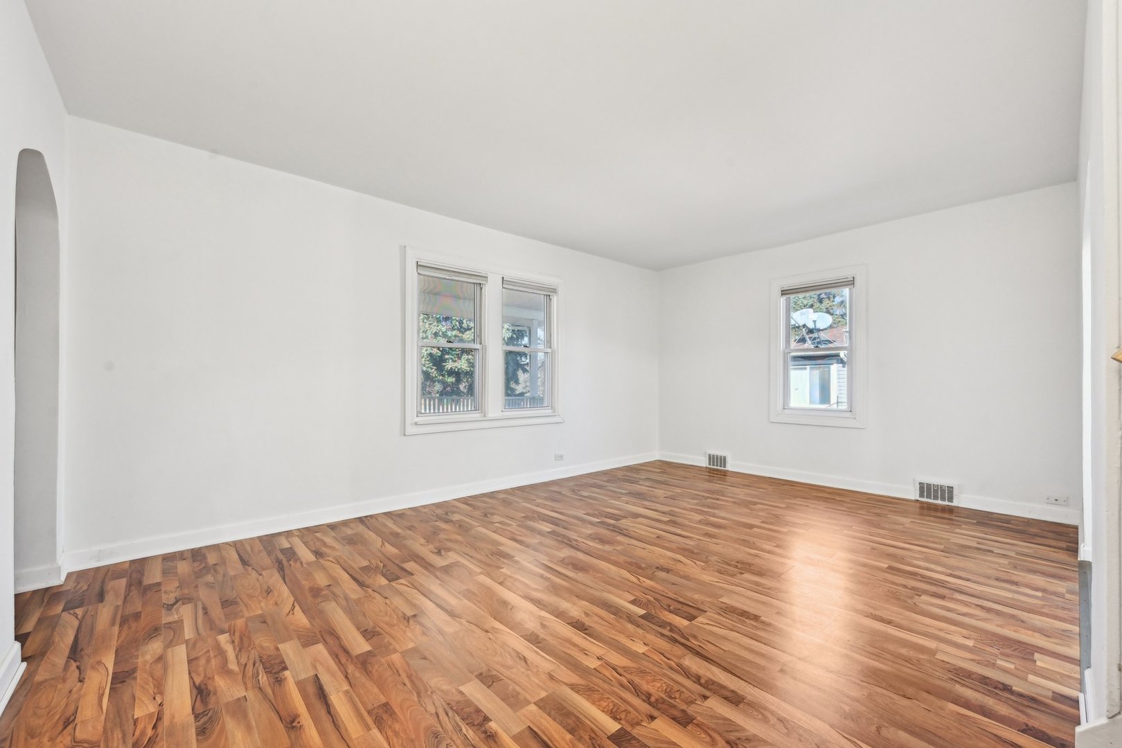 939 N Grace Street Property Photo 6