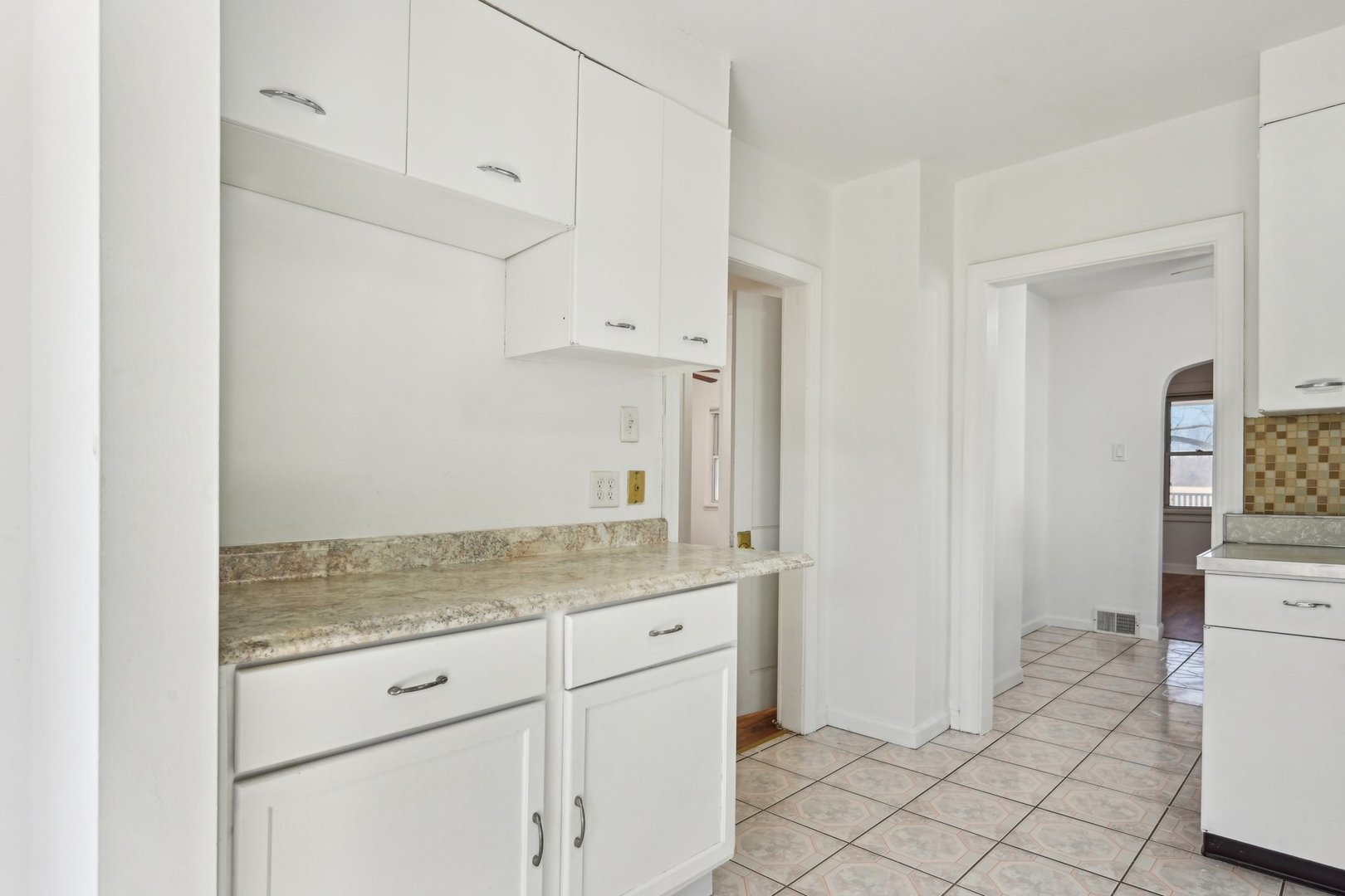 939 N Grace Street Property Photo 14