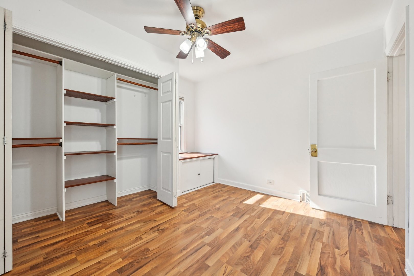 939 N Grace Street Property Photo 24