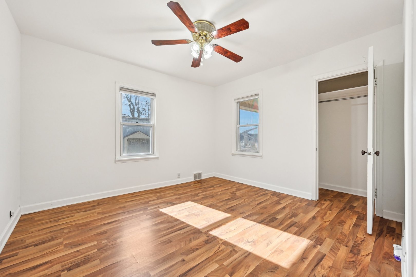 939 N Grace Street Property Photo 25