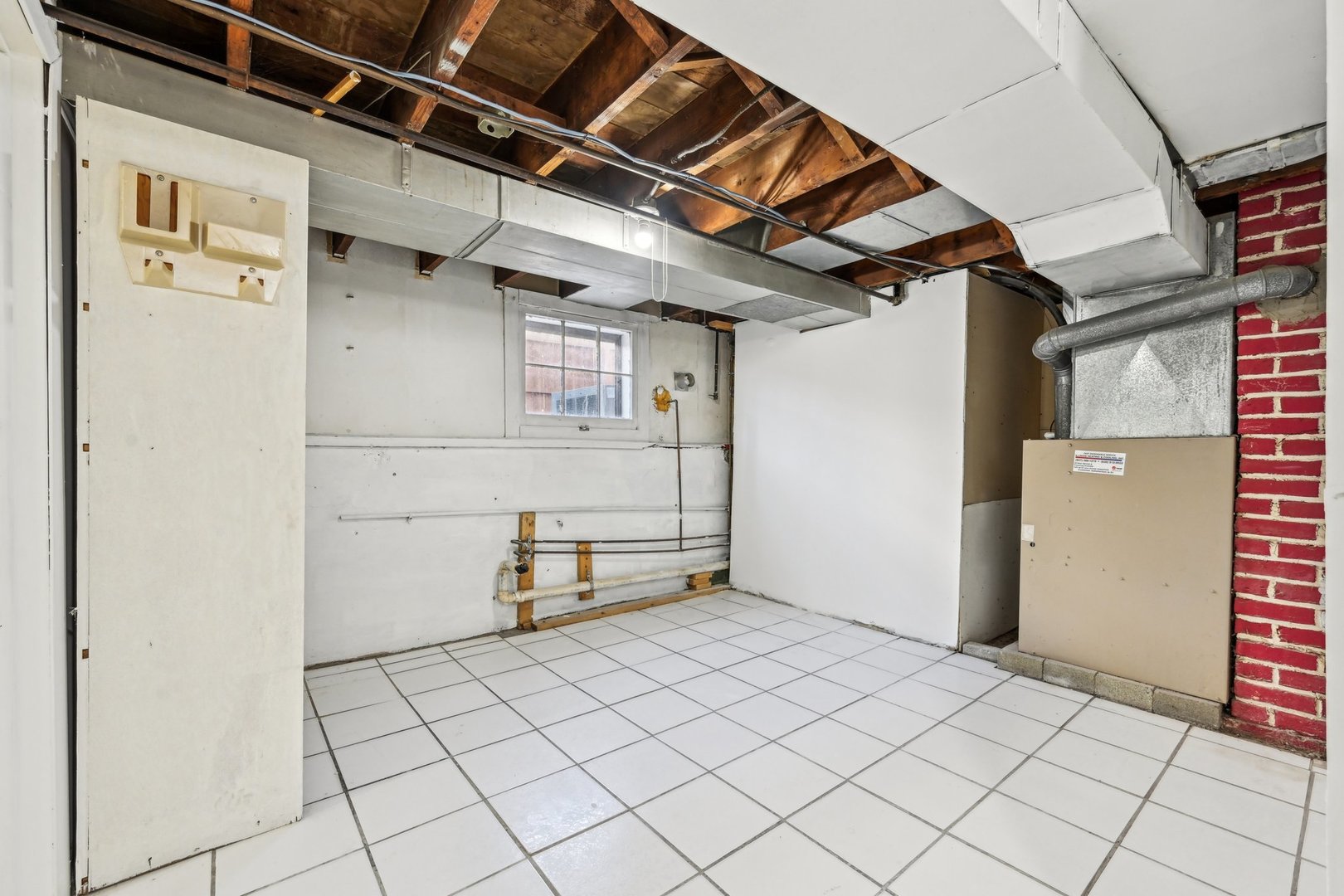 939 N Grace Street Property Photo 28