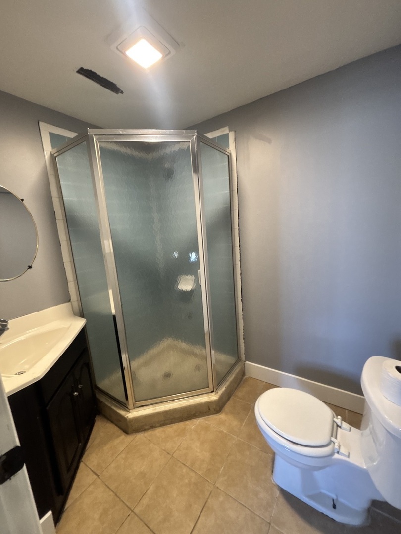 3713 Glynwood Lane Property Photo 12
