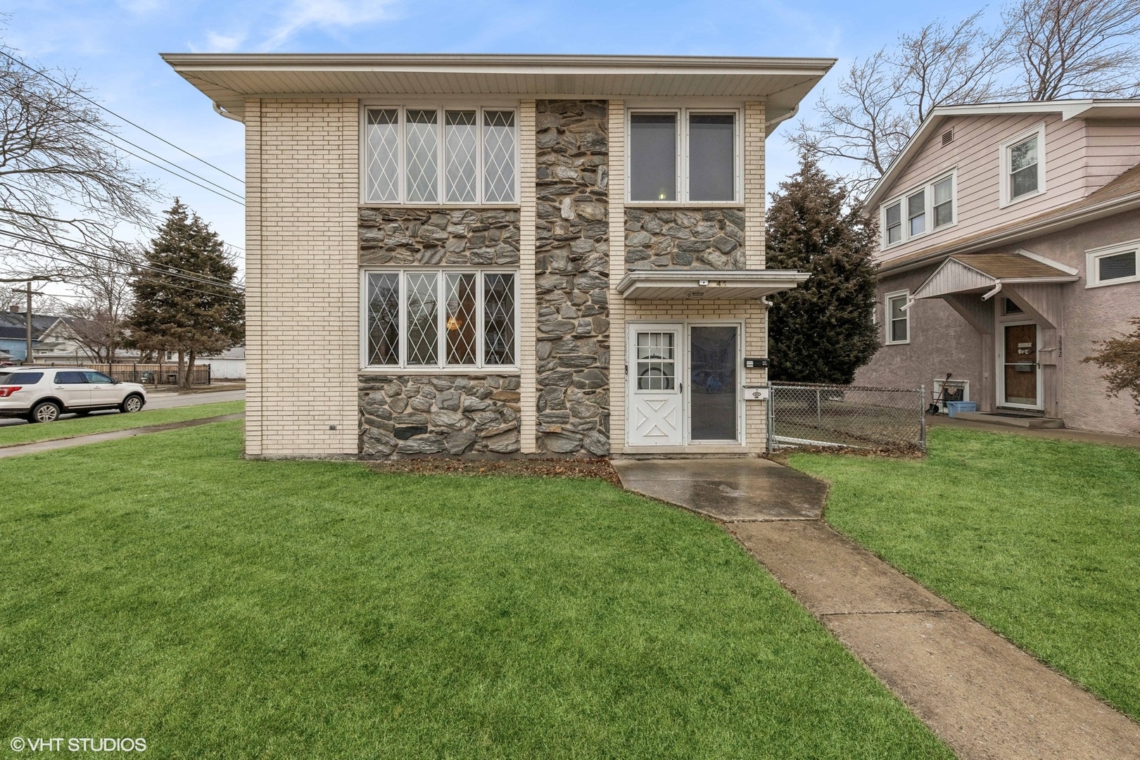 3544 Vernon Avenue Property Photo