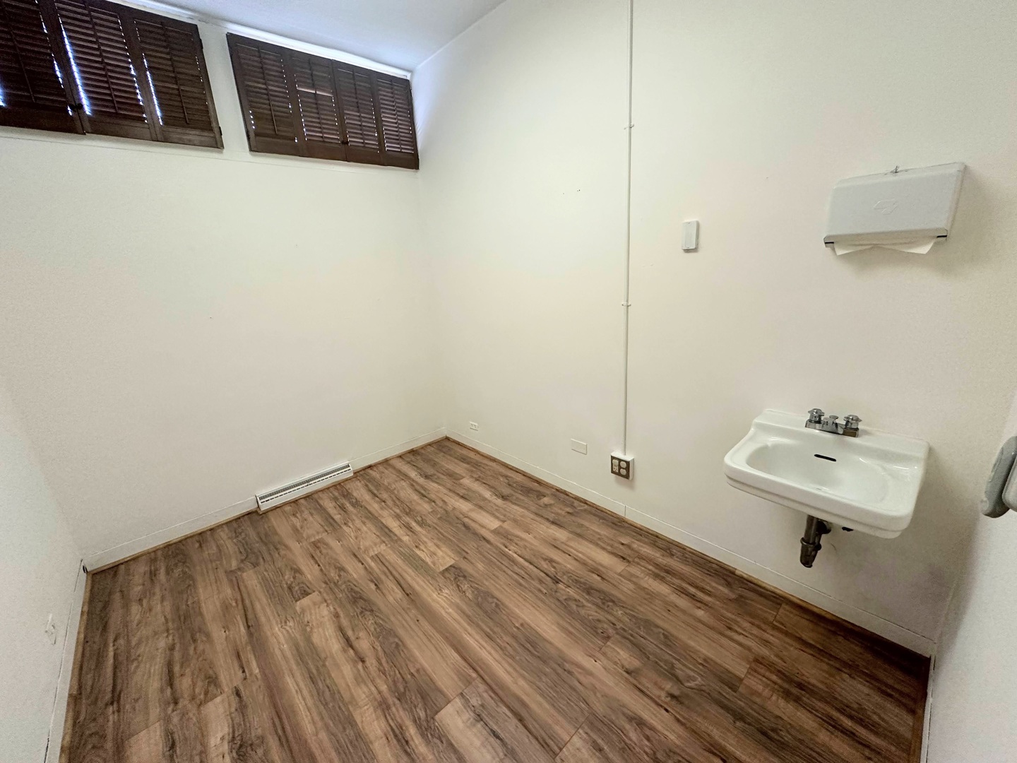 2821 Rose Street Property Photo 7