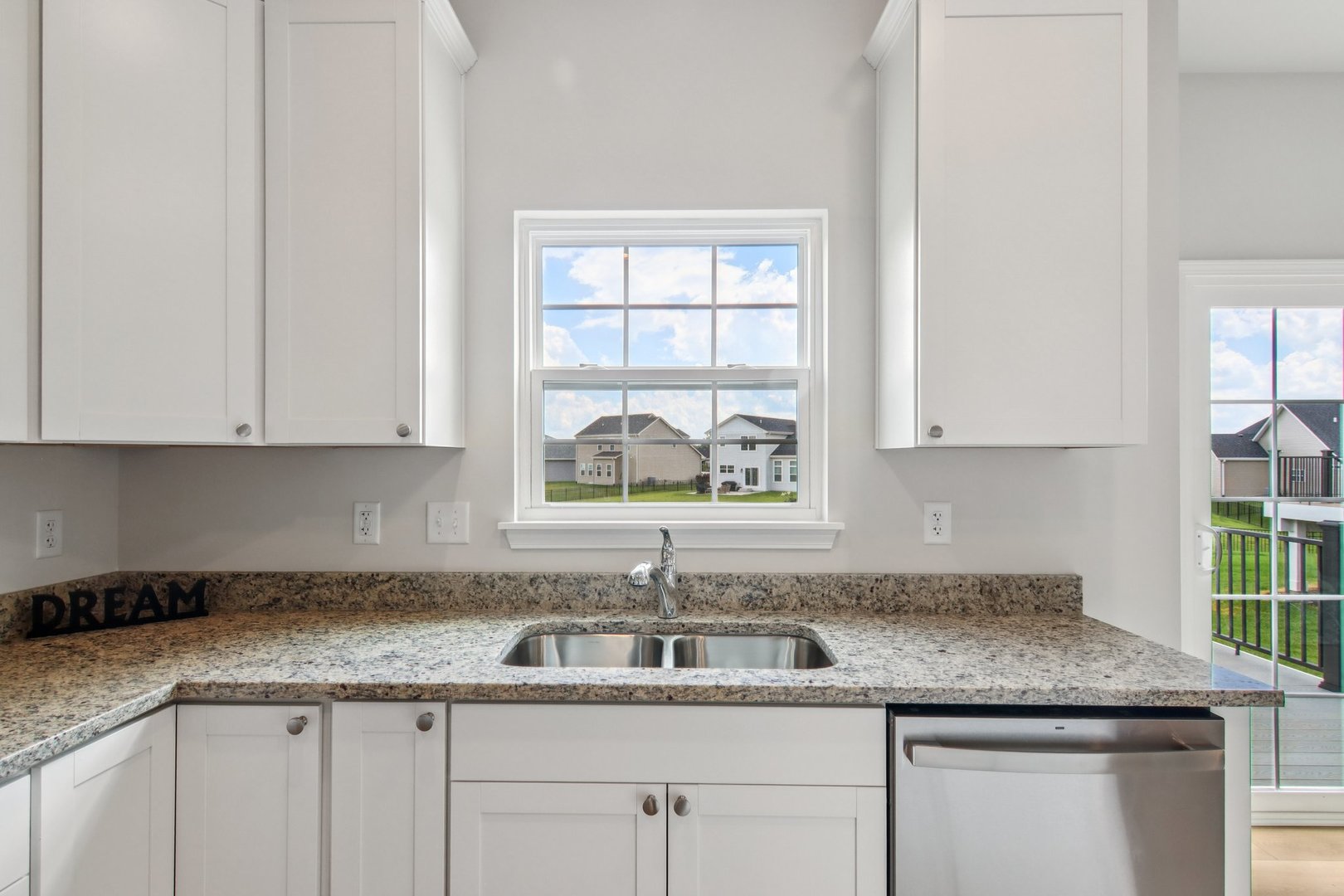 607 Virginia Street Property Photo 21
