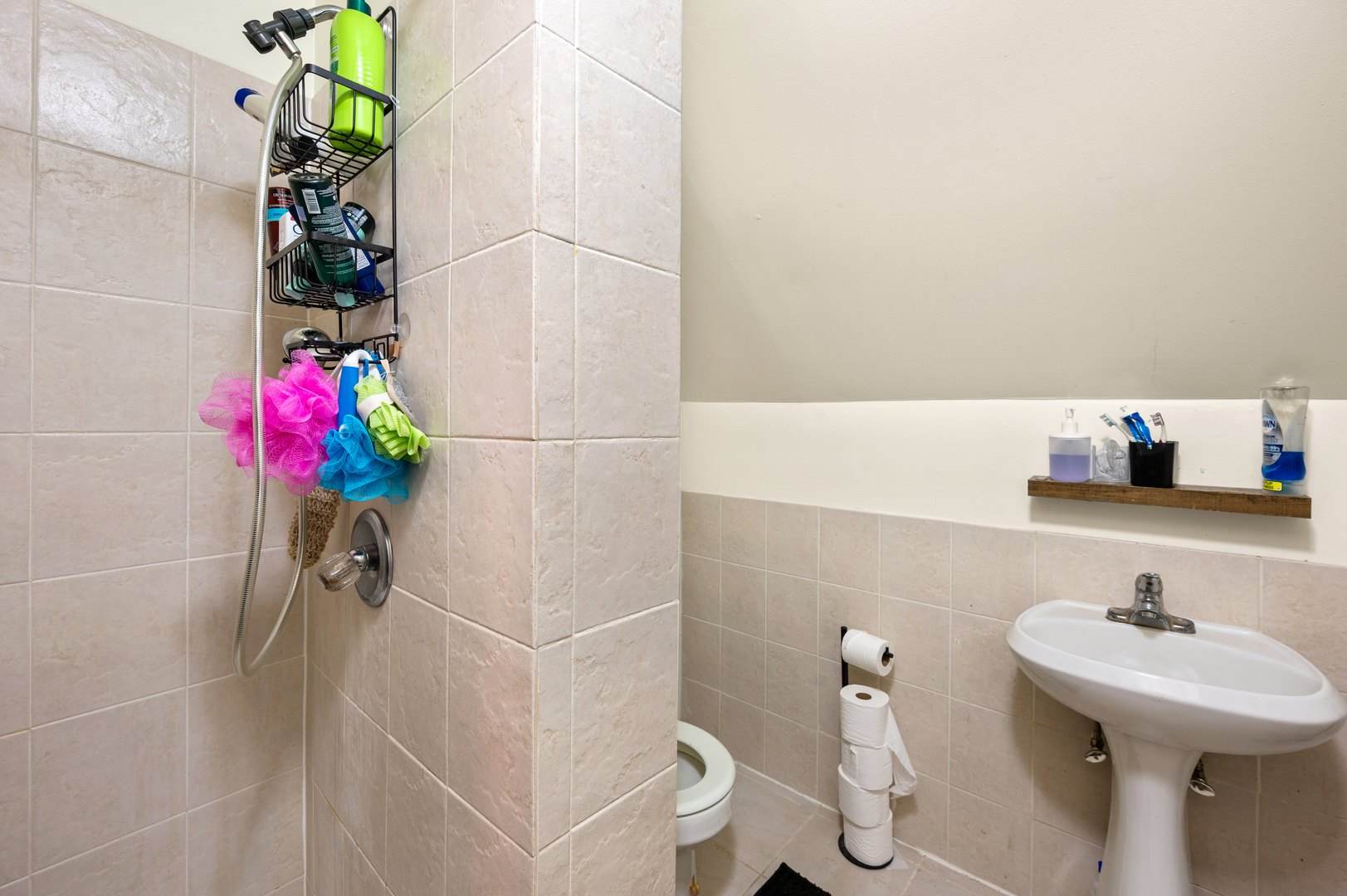 2109 N Karlov Avenue Property Photo 15
