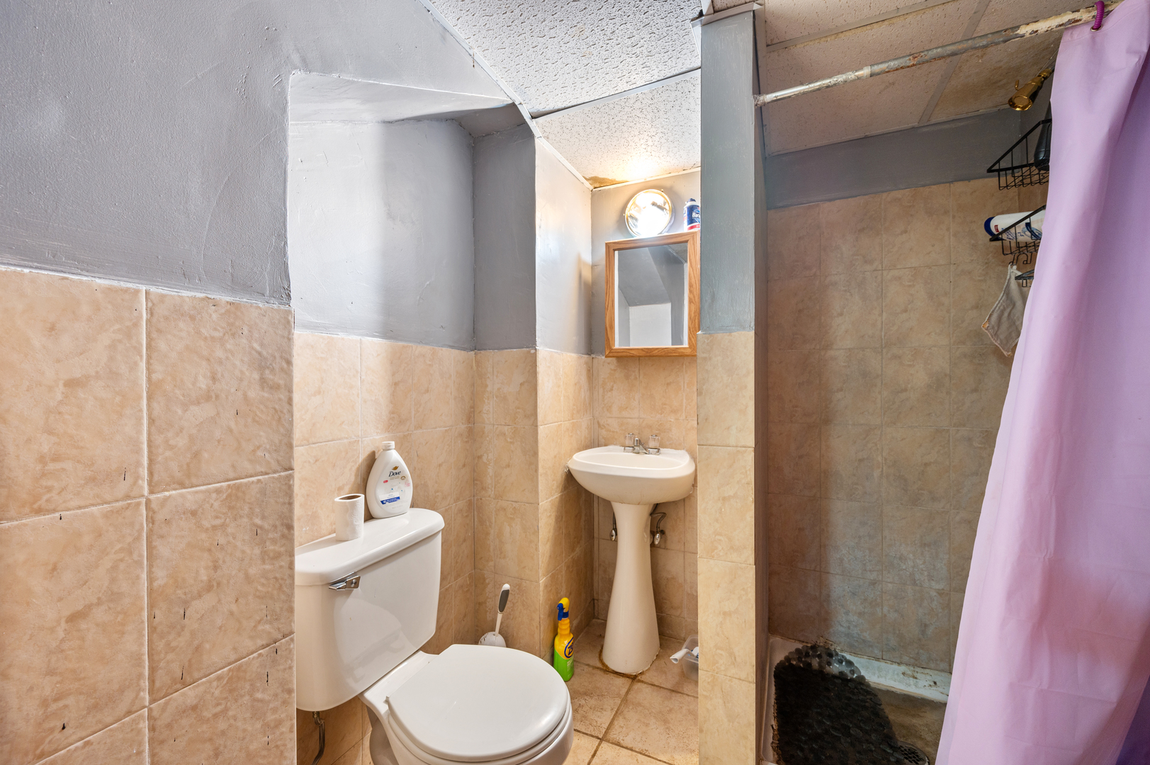 2109 N Karlov Avenue Property Photo 18