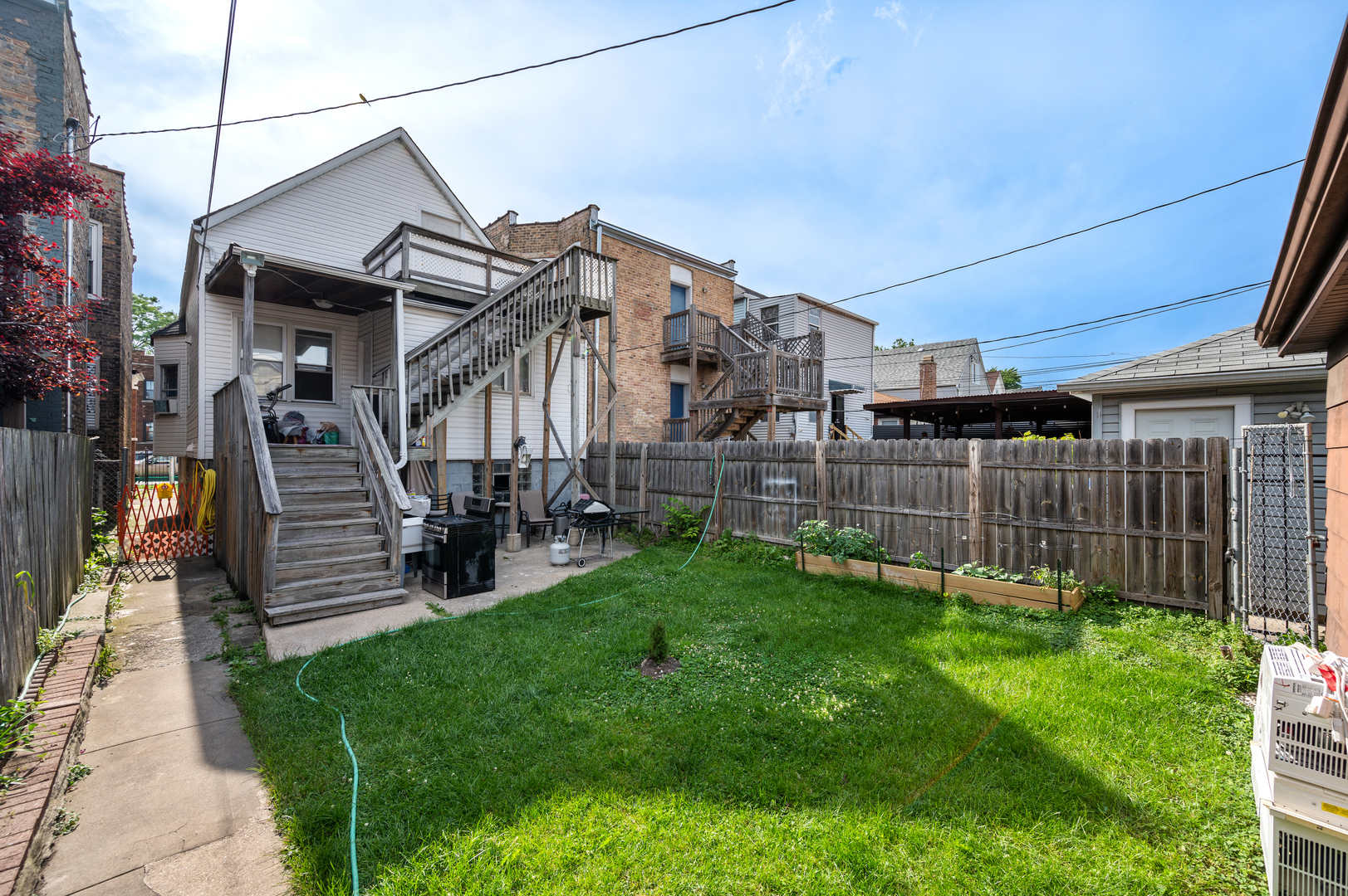 2109 N Karlov Avenue Property Photo 20