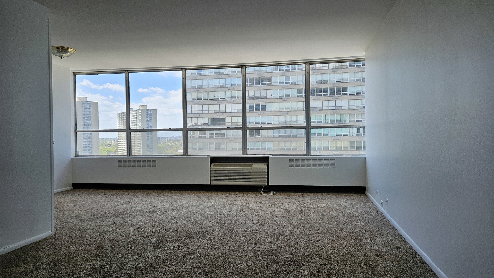 4800 S Chicago Beach Drive 1404s Property Photo 7