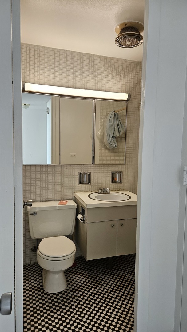 4800 S Chicago Beach Drive 1404s Property Photo 11