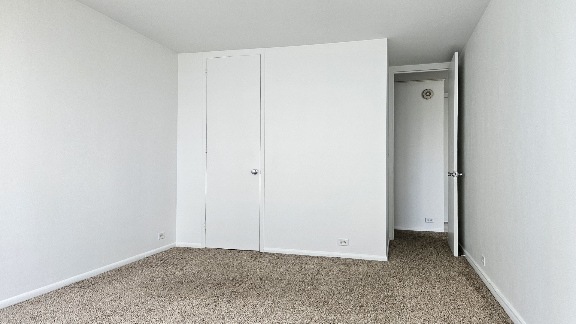 4800 S Chicago Beach Drive 1404s Property Photo 12