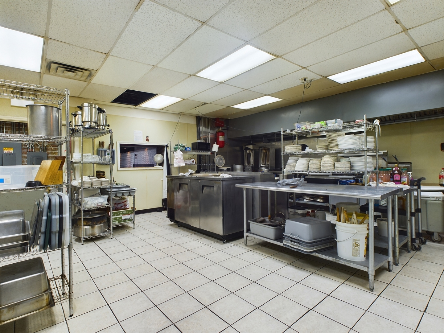 5324 N Kedzie Ave Property Photo 12