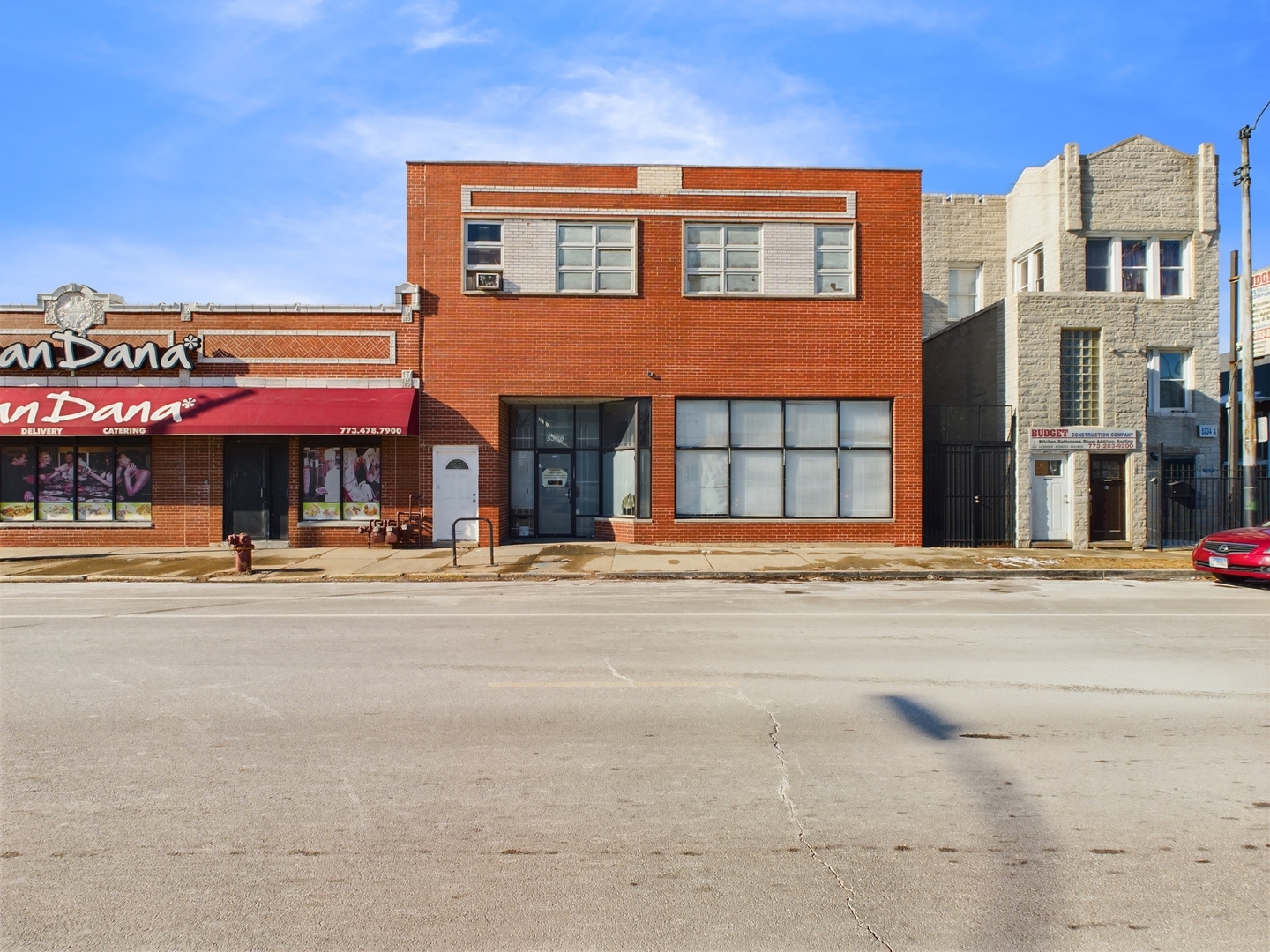 5326 N Kedzie Ave Property Photo 1