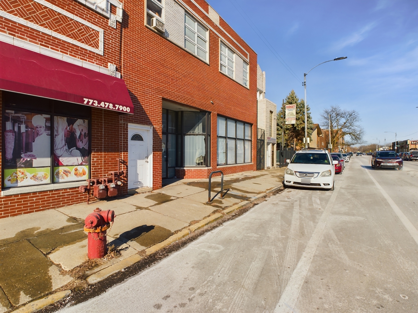 5326 N Kedzie Ave Property Photo 3