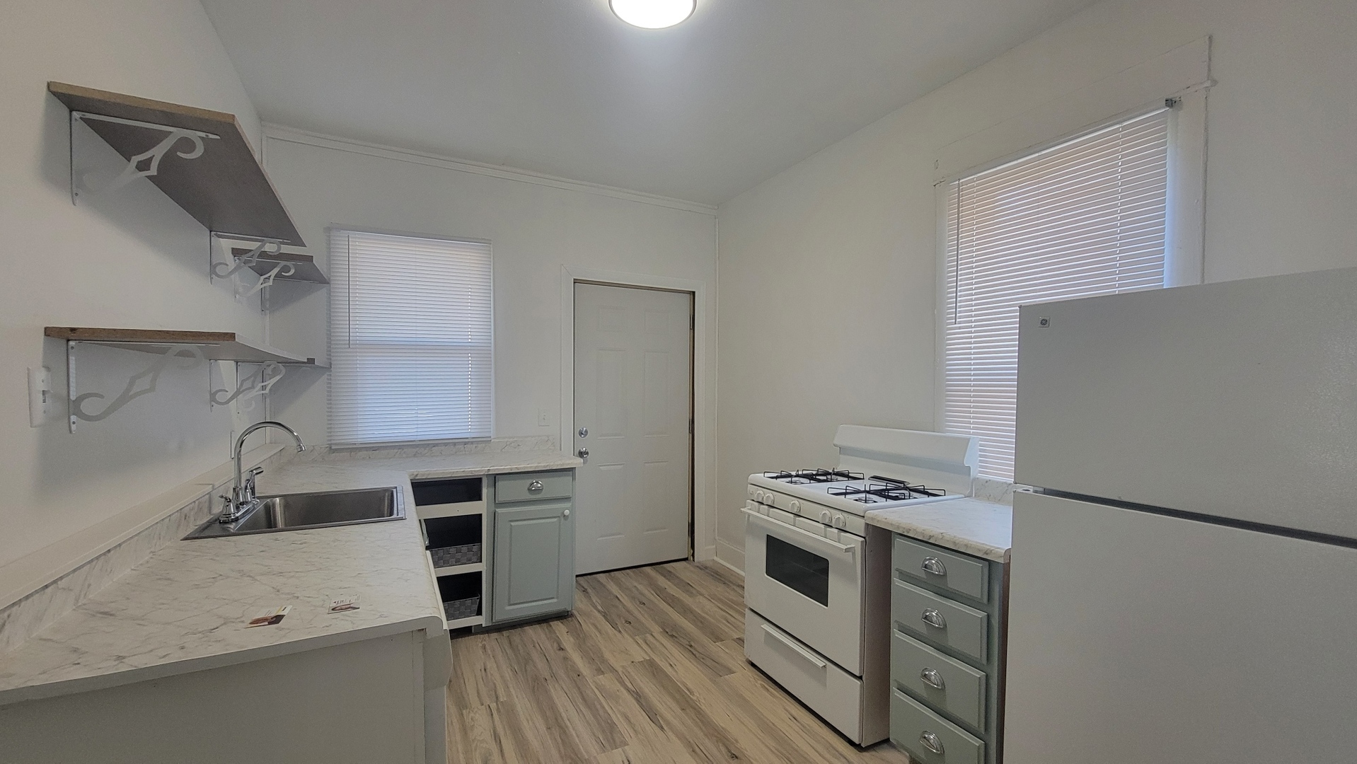 804 N Rockton Avenue Property Photo 7