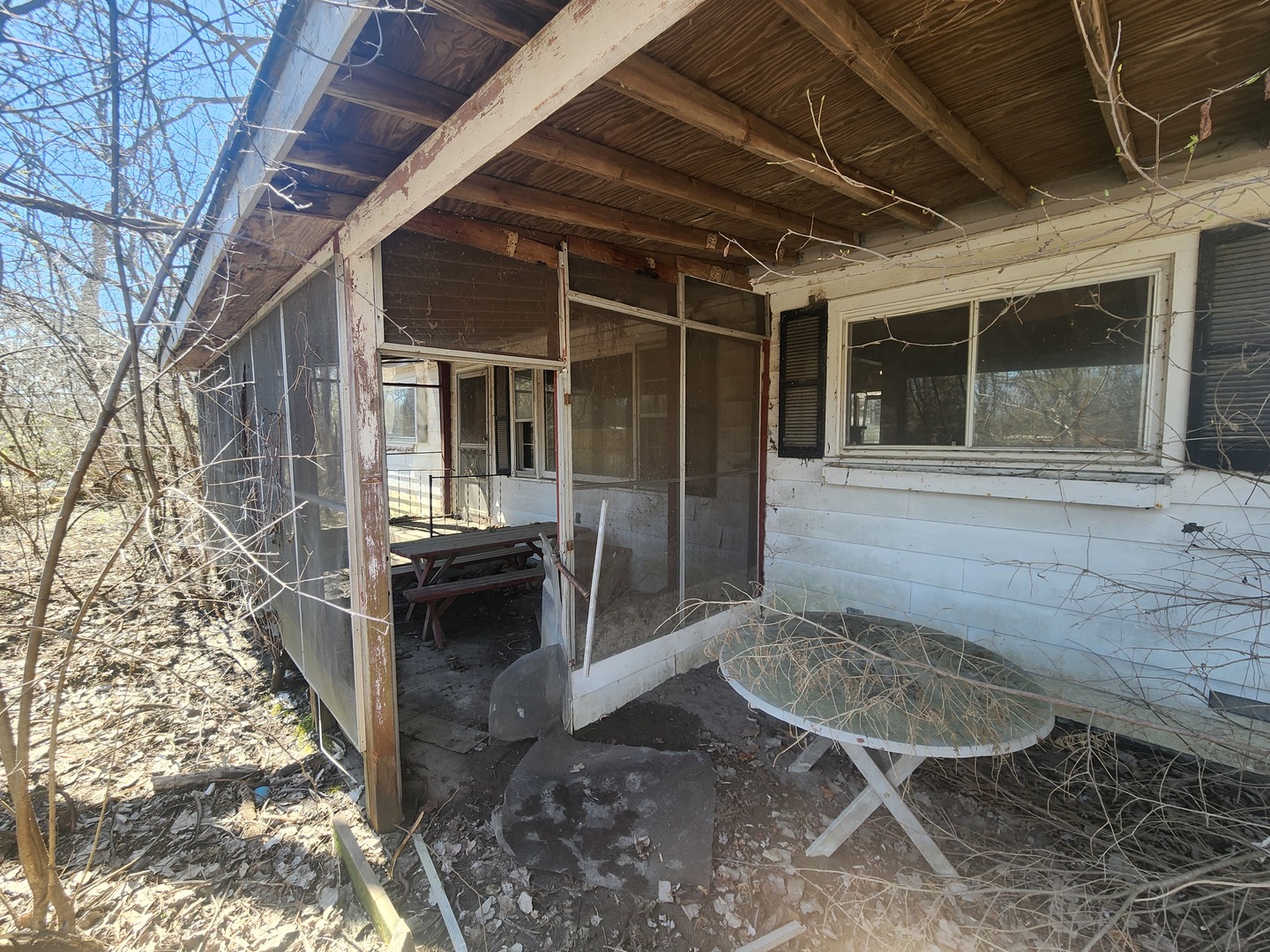 42489 N Forest Lane Property Photo 7