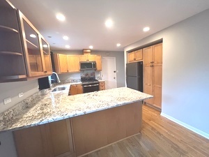 556 Barton Avenue Property Photo 6