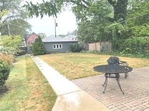556 Barton Avenue Property Photo 39