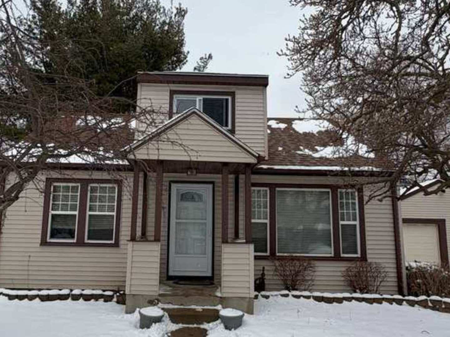 2225 Atlantic Avenue Property Photo