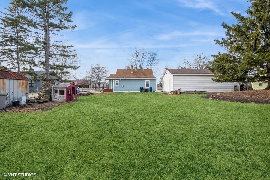 519 Anthony Trail Property Photo 3