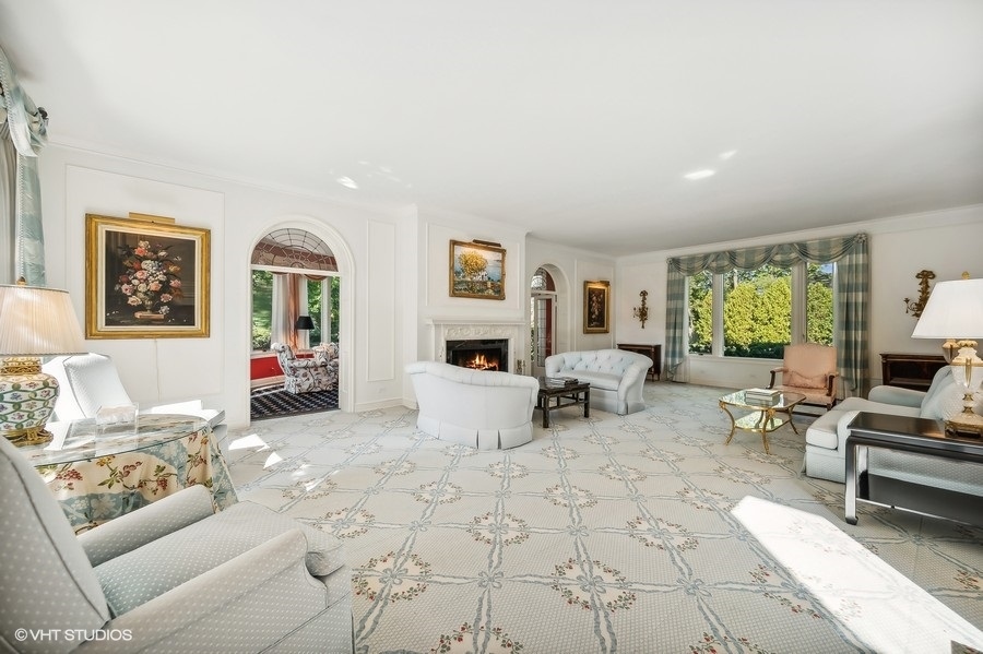 32 Woodley Road Property Photo 6