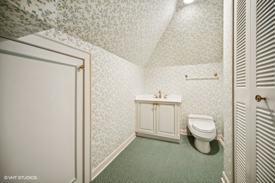 32 Woodley Road Property Photo 36