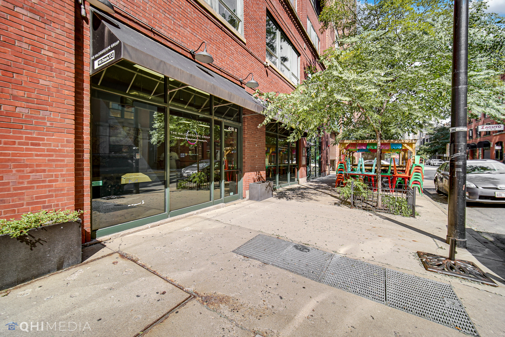 416 W Ontario Street C-2 Property Photo 1