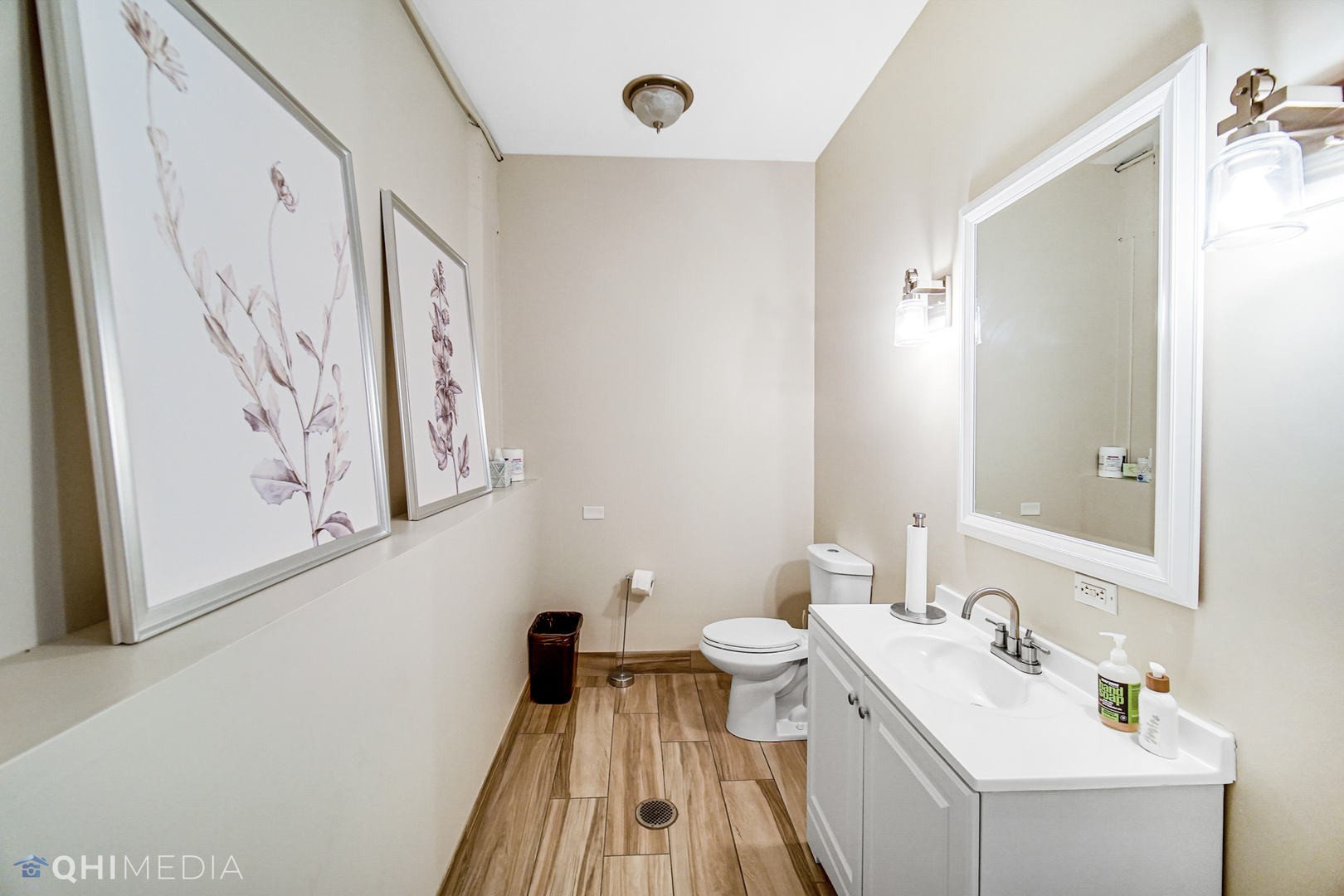 416 W Ontario Street C-2 Property Photo 14