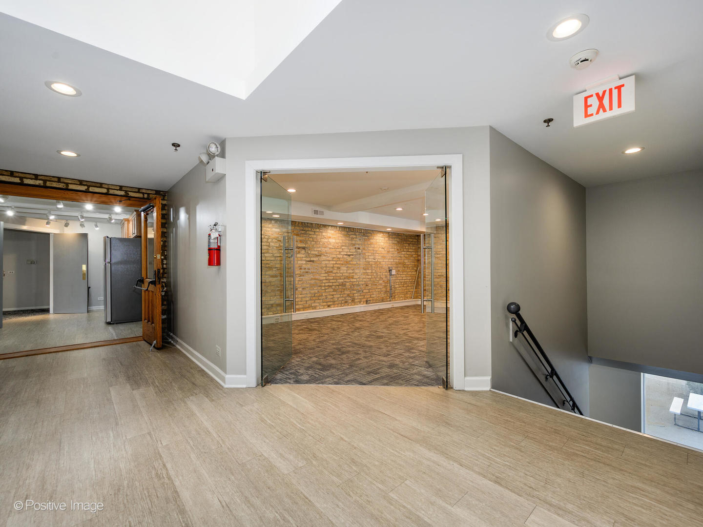 660 La Salle Place Property Photo 43
