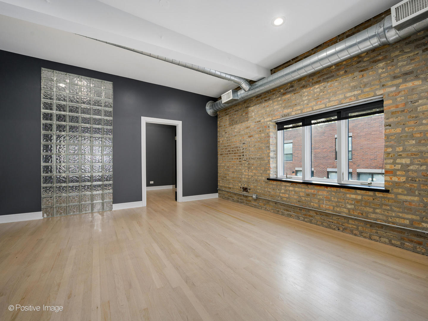 660 La Salle Place Property Photo 73