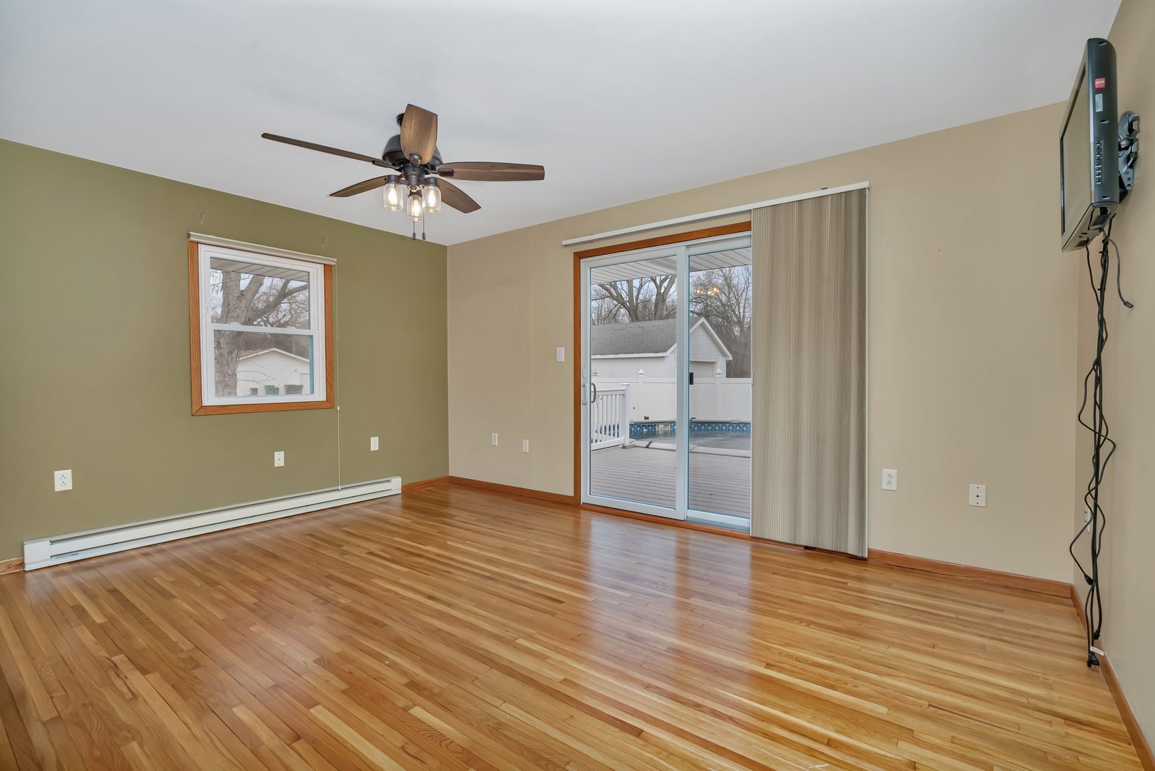 605 N East Street Property Photo 21