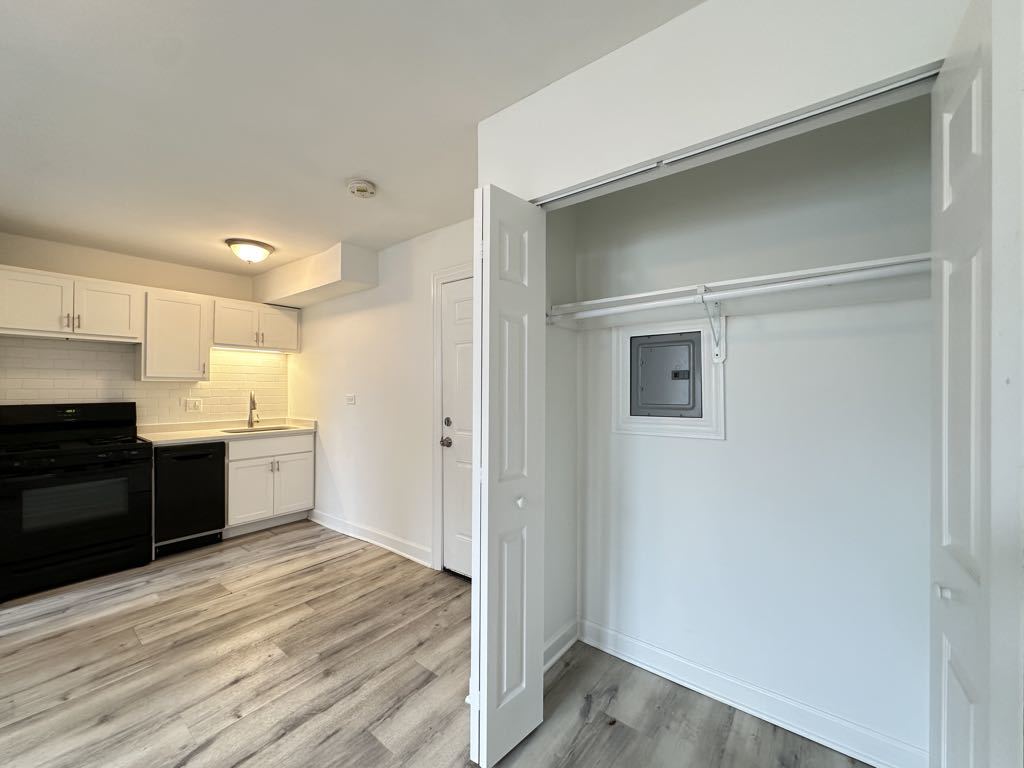 5710 N Winthrop Avenue 113 Property Photo 16