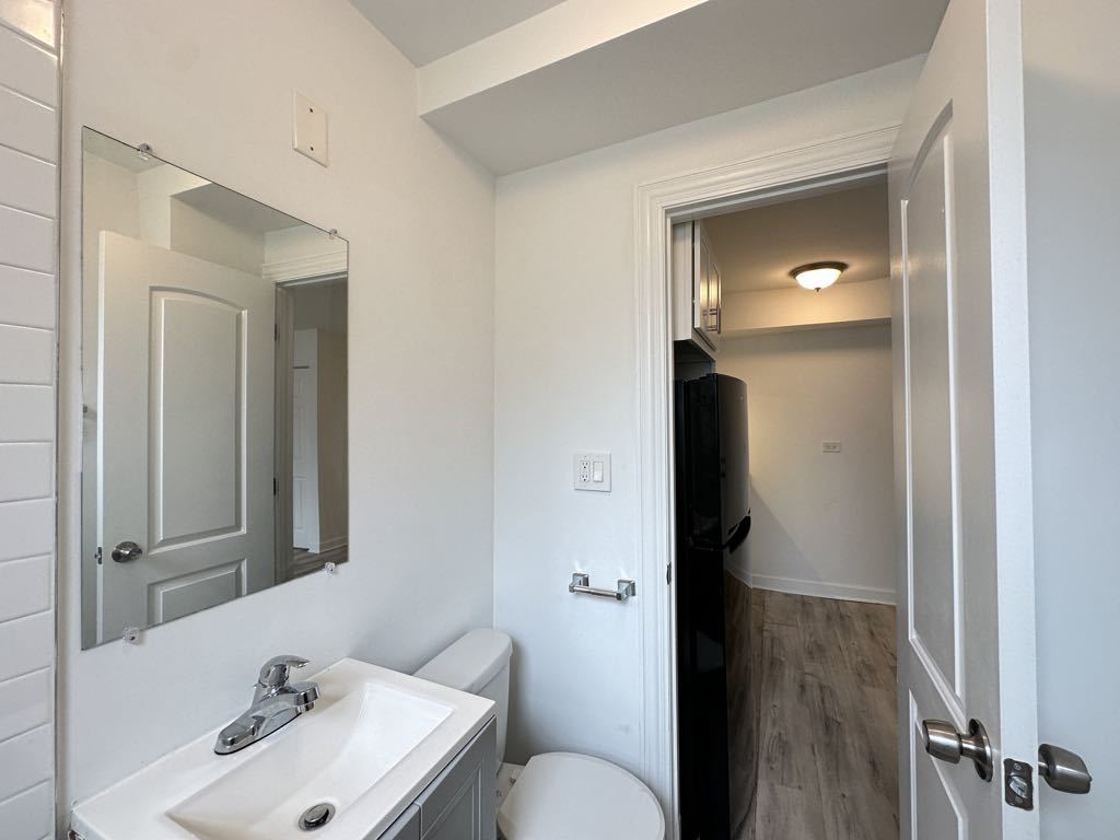 5710 N Winthrop Avenue 113 Property Photo 18