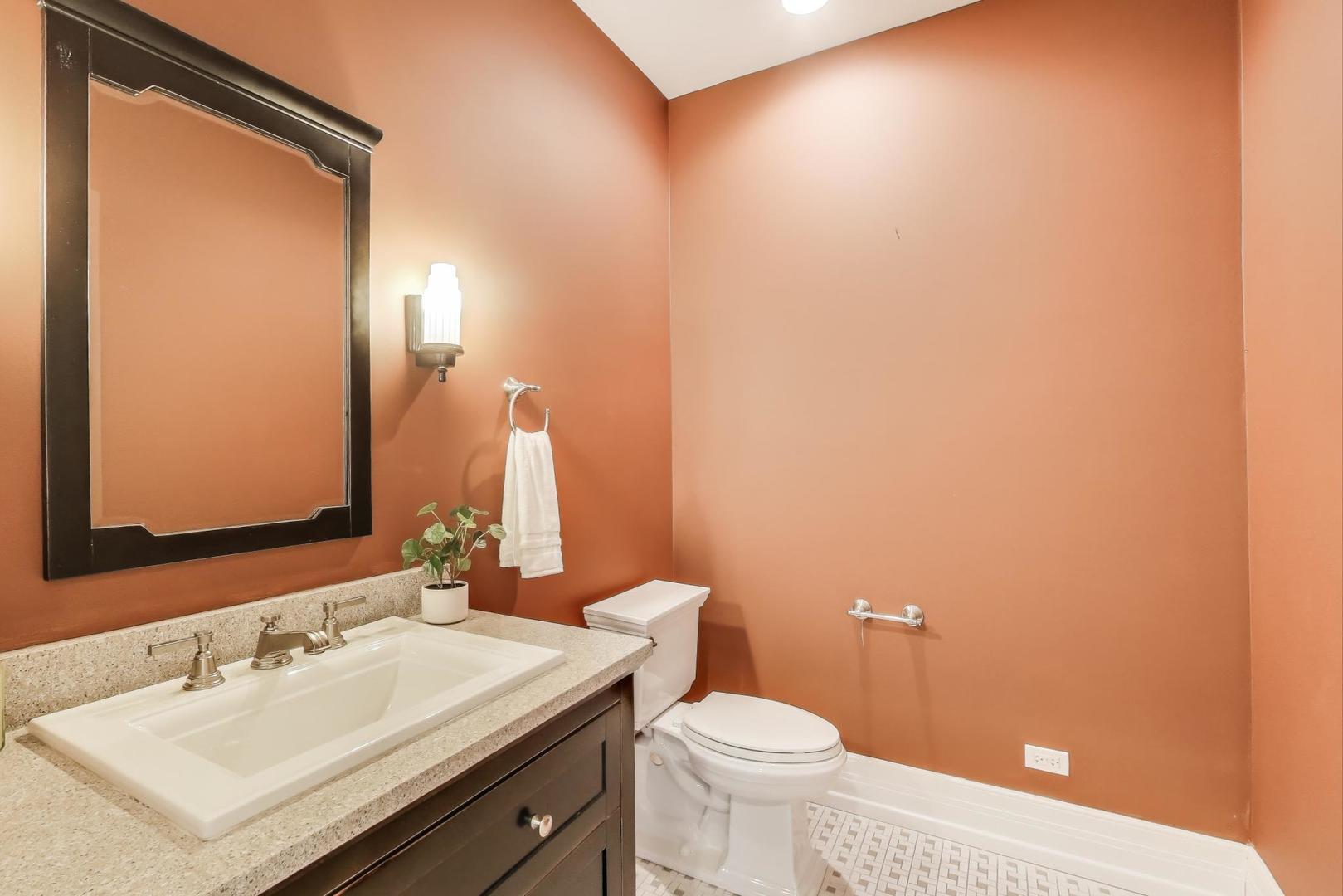 300 Marion Street Property Photo 26