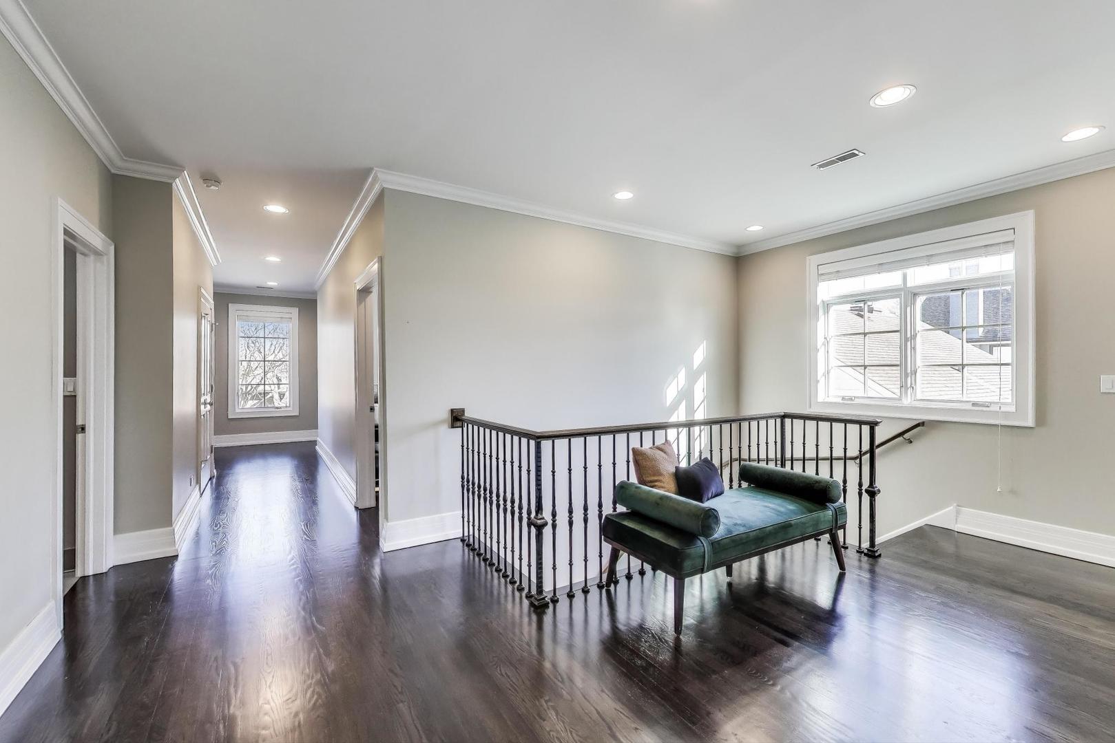 300 Marion Street Property Photo 28