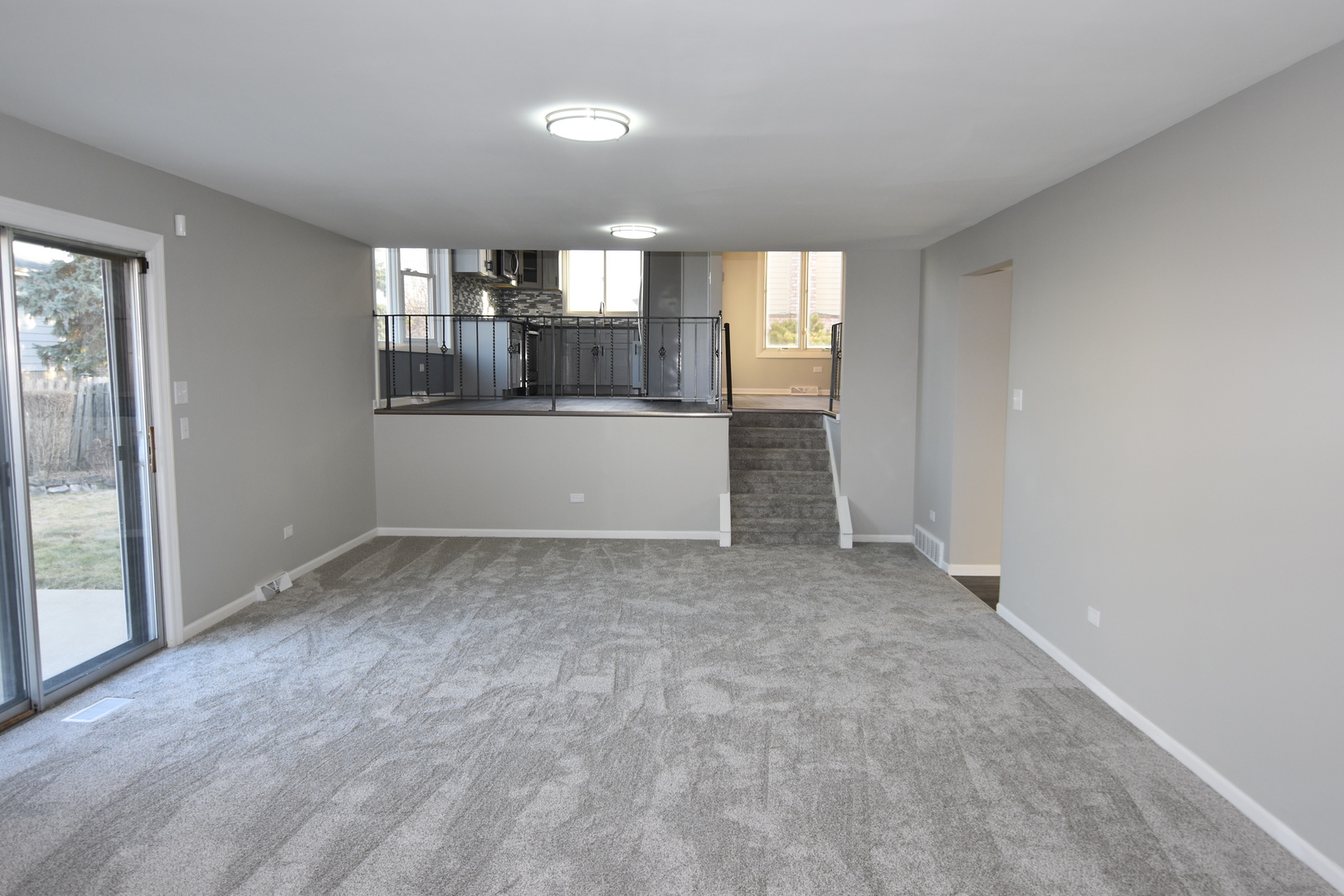 16701 Clyde Avenue Property Photo 8